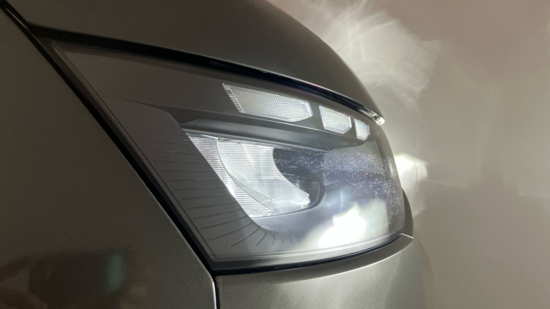 Volkswagen Transporter T28 Swb Diesel 2.0 TDI 110 Commerce Pro Van